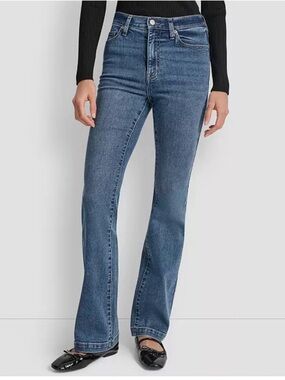 NWT DKNY Jeans High Rise Flare Leg Medium Wash Denim – Size 26
